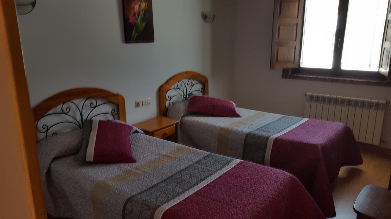 Hotel Restaurante La Parra La Franca Εξωτερικό φωτογραφία